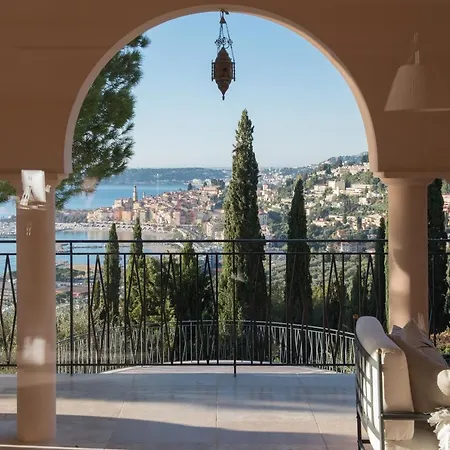 Apartment Philae